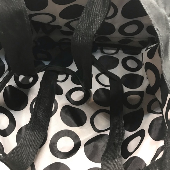 Large Americaβs Next Top Model Shopping Bag - Picture 5 of 8